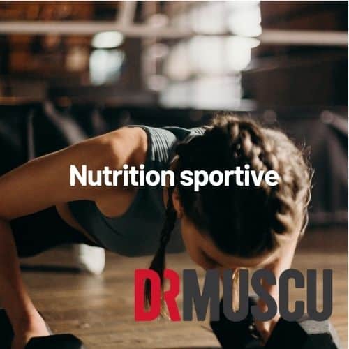 Femme faisant exercice de planche, fitness et alimentation.